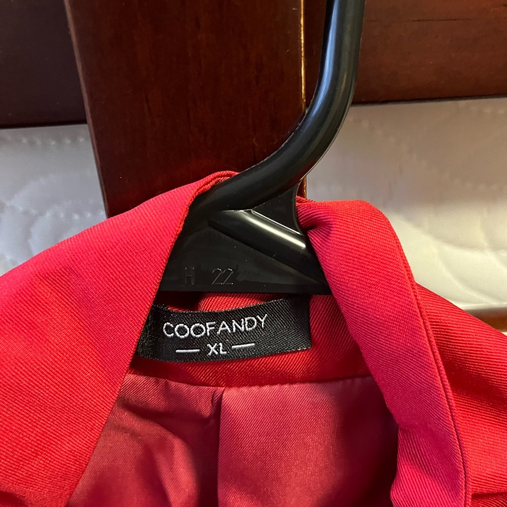 Red Jacket - Picture 2 of 4
